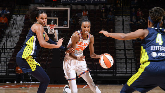 UNCASVILLE, CT - JUNE 22: DeWanna Bonner #24 of the Connecticut Sun drives to the basket during the game against the Dallas Wings on June 22, 2021 at the Mohegan Sun Arena in Uncasville, Connecticut. Mandatory Copyright Notice: Copyright 2021 NBAE