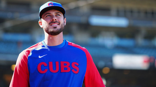 SAN FRANCISCO, CA - JUNE 03: Kris Bryant #17 of the Chicago Cubs during batting practice before the game between the Chicago Cubs and the San Francisco Giants at Oracle Park on Thursday, June 3, 2021 in San Francisco, California.