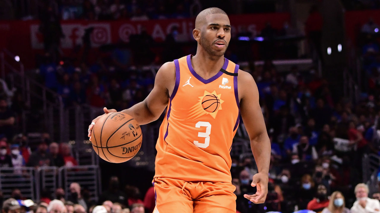 LOS ANGELES, CA - JUNE 24: Chris Paul #3 of the Phoenix Suns handles the ball during the game against the LA Clippers during Game 3 of the Western Conference Finals of the 2021 NBA Playoffs on June 24, 2021 at STAPLES Center in Los Angeles, California. NOTE TO USER: User expressly acknowledges and agrees that, by downloading and/or using this Photograph, user is consenting to the terms and conditions of the Getty Images License Agreement. Mandatory Copyright Notice: Copyright 2021 NBAE