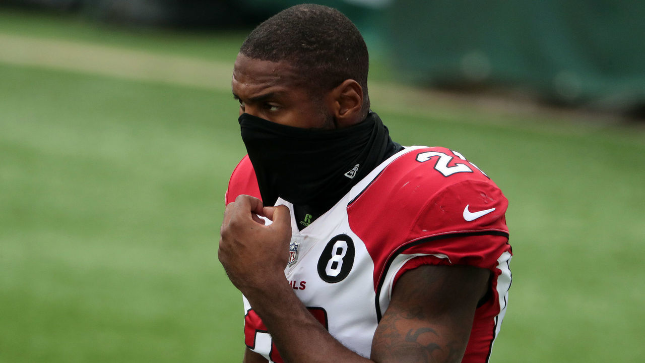EAST RUTHERFORD, NEW JERSEY - OCTOBER 11: Patrick Peterson #21 of the Arizona Cardinals pulls up a face shield while he follows the action against the New York Jets at MetLife Stadium on October 11, 2020 in East Rutherford, New Jersey. Arizona Cardinals defeated the New York Jets 30-10.