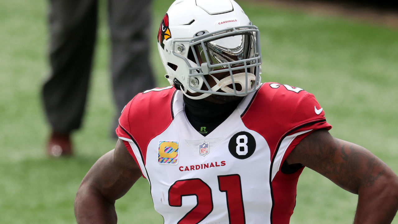EAST RUTHERFORD, NEW JERSEY - OCTOBER 11: Patrick Peterson #21 of the Arizona Cardinals warms up in the game against the New York Jets at MetLife Stadium on October 11, 2020 in East Rutherford, New Jersey. Arizona Cardinals defeated the New York Jets 30-10.