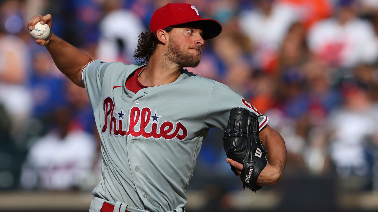 Aaron Nola ties Tom Seaver with 10 straight strikeouts