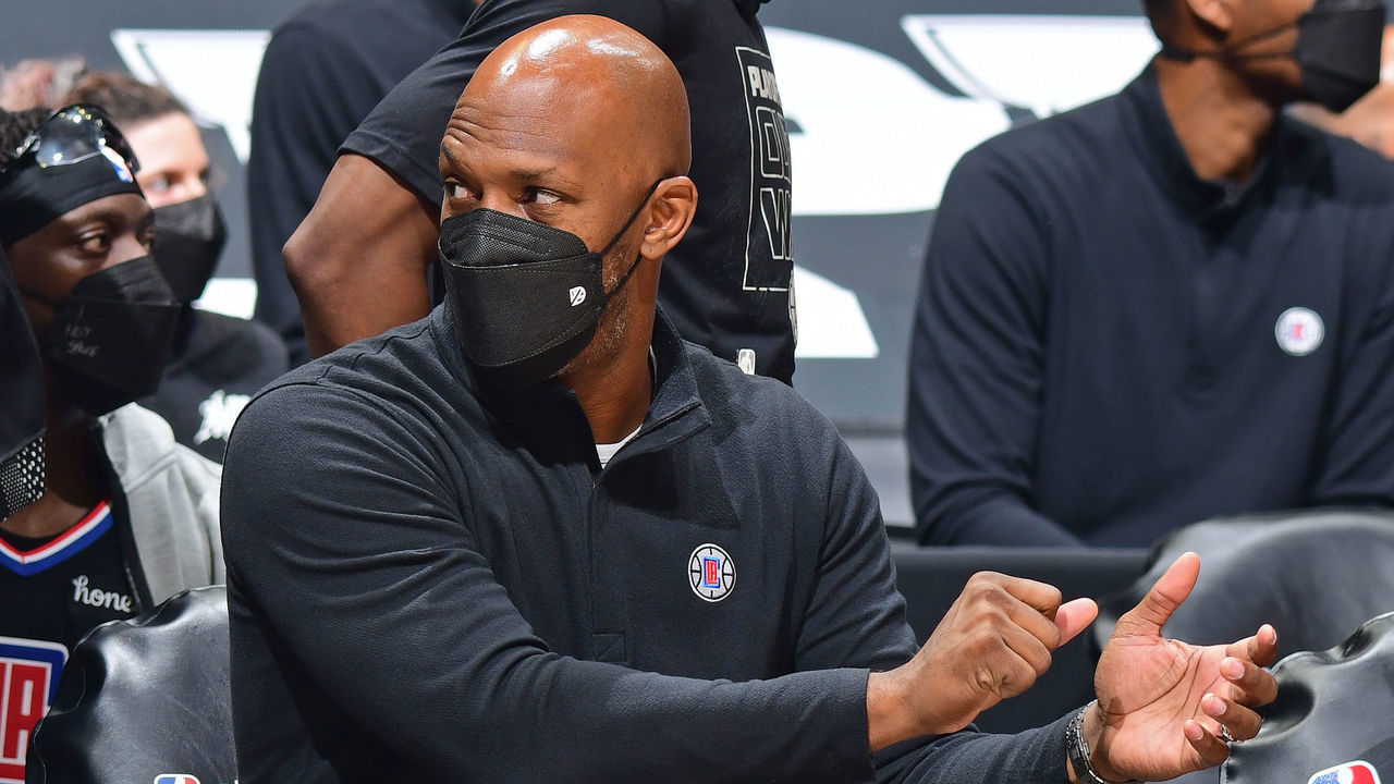 LOS ANGELES, CA - JUNE 14: Assistant Coach Chauncey Billups of the LA Clippers talks during the game against the Utah Jazz during Round 2, Game 4 of 2021 NBA Playoffs on June 14, 2021 at STAPLES Center in Los Angeles, California. NOTE TO USER: User expressly acknowledges and agrees that, by downloading and/or using this Photograph, user is consenting to the terms and conditions of the Getty Images License Agreement. Mandatory Copyright Notice: Copyright 2021 NBAE