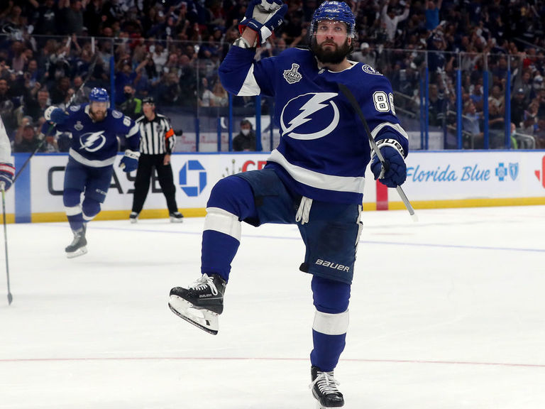 Kucherov Lifts Lightning To Game 1 Win Over Canadiens | TheScore.com