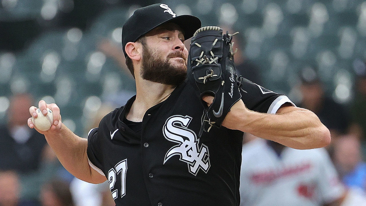 CHICAGO, ILLINOIS - JUNE 29: Starting pitcher Lucas Giolito #27 of the Chicago White Sox delivers the ball against the Minnesota Twins at Guaranteed Rate Field on June 29, 2021 in Chicago, Illinois.