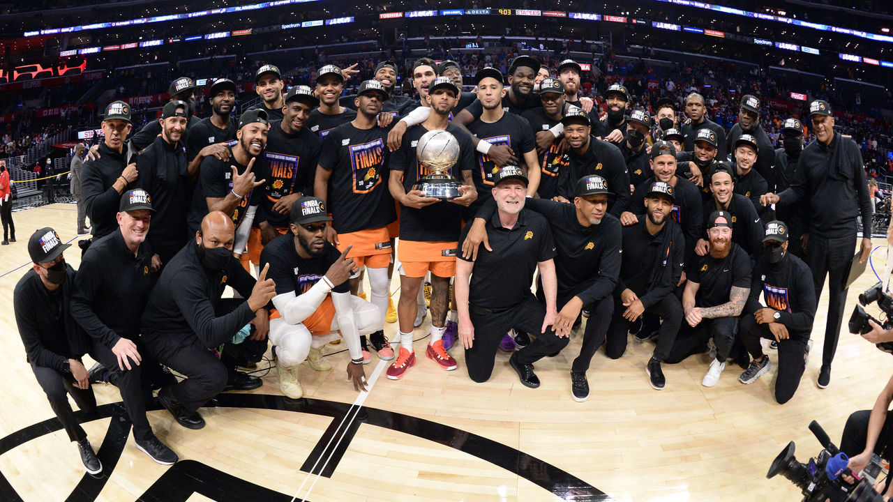 cropped_GettyImages-1233742547.jpg?ts=16