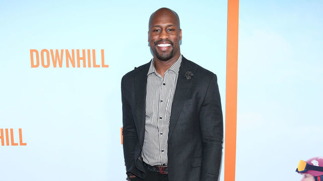 NEW YORK, NEW YORK - FEBRUARY 12: Vernon Davis attends the premiere of "Downhill" at SVA Theater on February 12, 2020 in New York City.