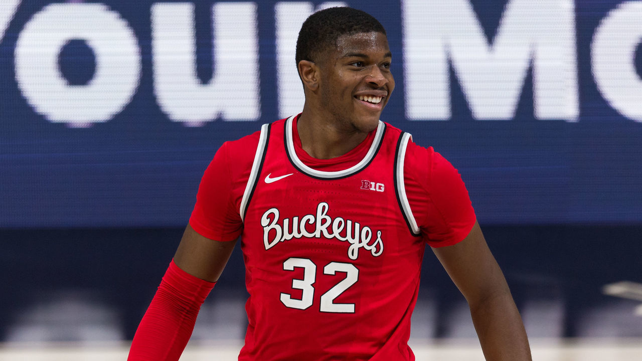 INDIANAPOLIS, IN - MARCH 13: Ohio State Buckeyes forward E.J. Liddell (32) smiles after a score during the men's Big Ten tournament college basketball game between the Michigan Wolverines and Ohio State Buckeyes on March 13, 2021, at Lucas Oil Stadium in Indianapolis, IN.