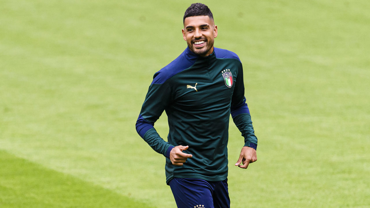 MUNICH, GERMANY - JULY 01: Emerson Palmieri of Italy warming up during An Italy training session/press conference ahead of the Euro 2020 Quarter Final match between Italy and Belgium at Fussball Arena Muenchen on July 1, 2021 in Munich, Germany.
