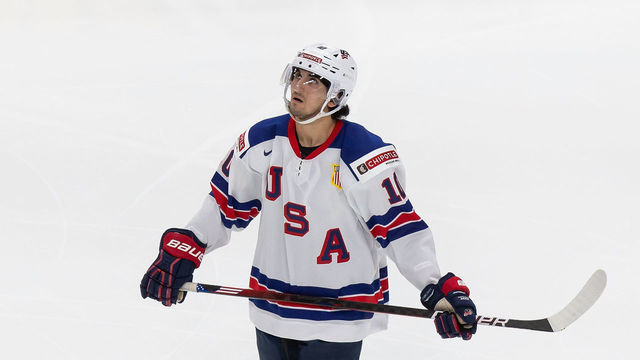 EDMONTON, AB - DECEMBER 25: Matthew Beniers #10 of the United States skates against Russia during the 2021 IIHF World Junior Championship at Rogers Place on December 25, 2020 in Edmonton, Canada.