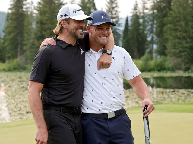 Tom Brady, Phil Mickelson teaming up for golf match against Aaron