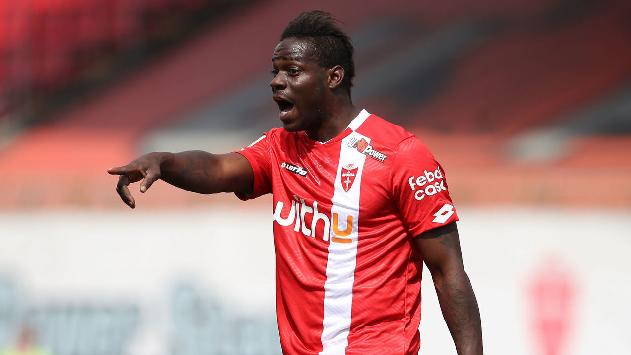 MONZA, ITALY - MAY 04: Mario Balotelli of AC Monza reacts during the Serie B match between AC Monza and US Lecce at Stadio Brianteo on May 04, 2021 in Monza, Italy.