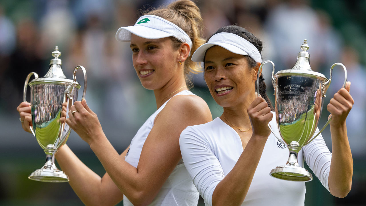 LONDON, ENGLAND - JULY 10: Su-Wei Hsieh of Taiwan and Elise Mertens of Belgium celebrate with their trophies after winning their Ladies' Doubles Final match against Veronika Kudermetova of Russia and Elena Vesnina of Russia on Day Twelve of The Championships - Wimbledon 2021 at All England Lawn Tennis and Croquet Club on July 10, 2021 in London, England.