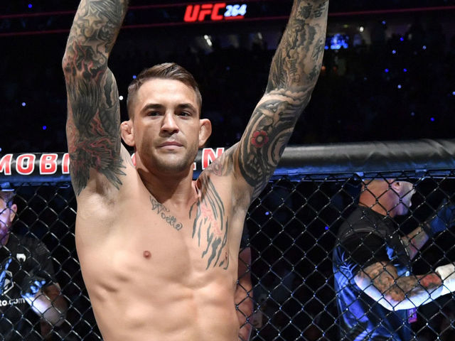 LAS VEGAS, NEVADA - JULY 10: Dustin Poirier prepares to fight Conor McGregor of Ireland during the UFC 264 event at T-Mobile Arena on July 10, 2021 in Las Vegas, Nevada.