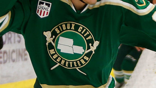 CRANBERRY TOWNSHIP, PA - SEPTEMBER 28: Samuel Salonen #23 of the Sioux City Musketeers reacts after scoring a goal during the game against the Cedar Rapids RoughRiders on Day 1 of the USHL Fall Classic at UPMC Lemieux Sports Complex on September 28, 2017 in Cranberry Township, Pennsylvania.