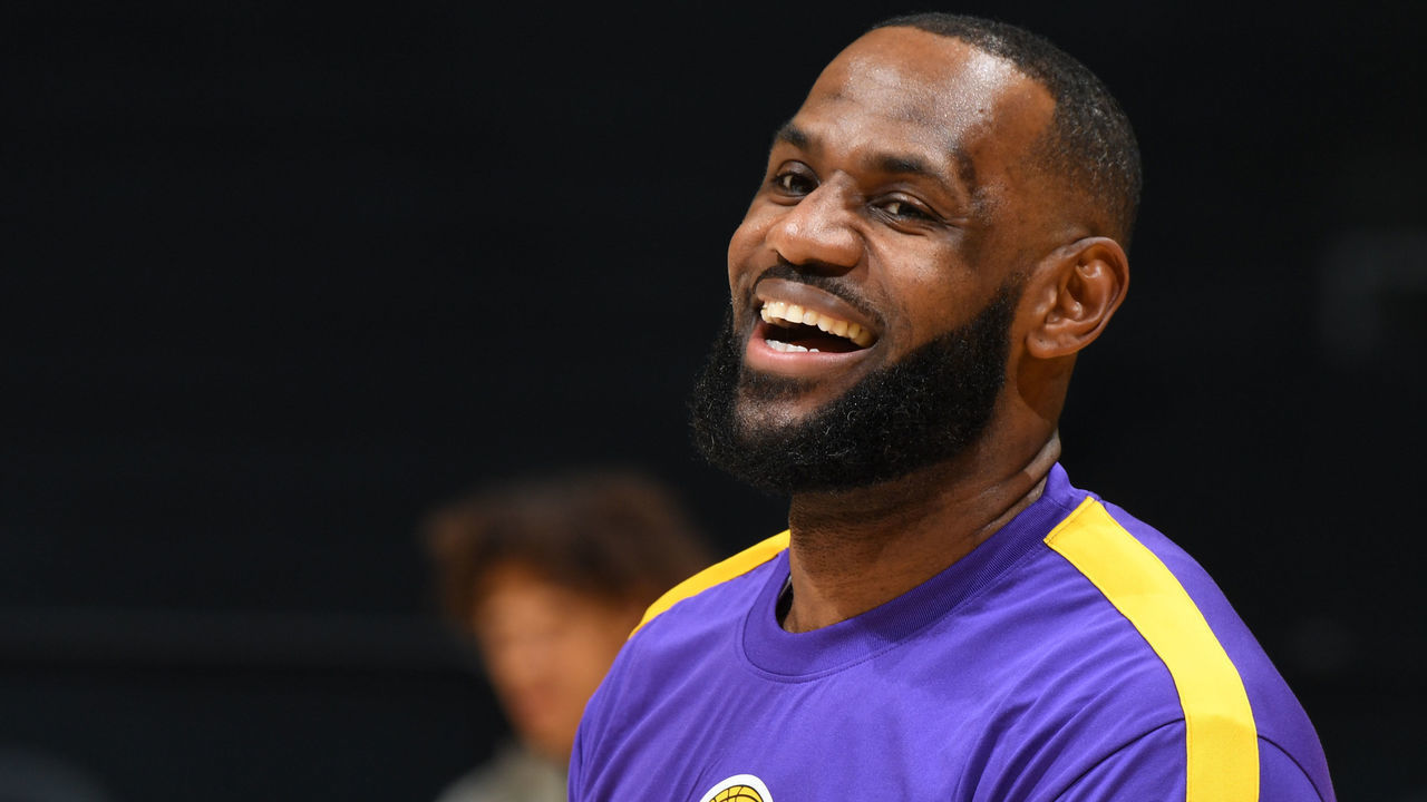 LOS ANGELES, CA - JANUARY 15: LeBron James #23 of the Los Angeles Lakers smiles before the game against the New Orleans Pelicans on January 15, 2021 at STAPLES Center in Los Angeles, California. NOTE TO USER: User expressly acknowledges and agrees that, by downloading and/or using this Photograph, user is consenting to the terms and conditions of the Getty Images License Agreement. Mandatory Copyright Notice: Copyright 2021 NBAE