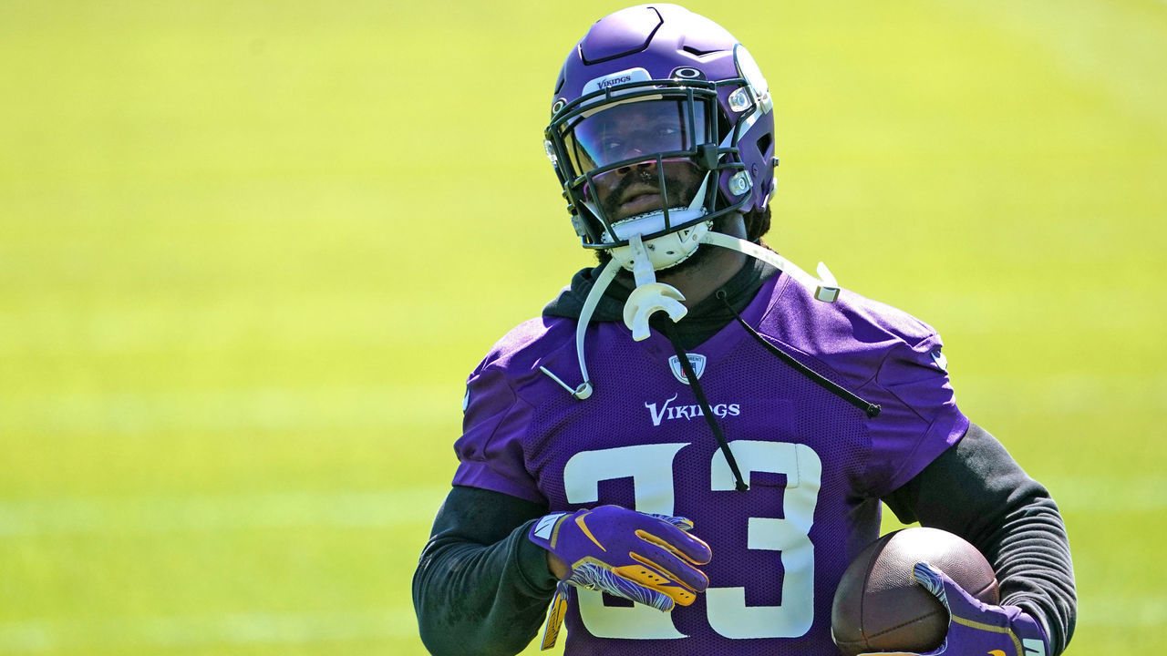 EAGAN, MN - JUNE 15: Minnesota Vikings running back Dalvin Cook (33) runs with the ball during Vikings Minicamp on June 15, 2021 at Twin Cities Orthopedics Performance Center in Eagan, Minnesota.