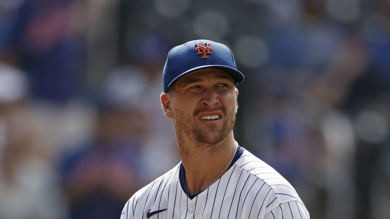 NEW YORK, NY - JULY 7: Jacob deGrom #48 of the New York Mets reacts walking to the dugout in the sixth inning against the Milwaukee Brewers during game one of a doubleheader at Citi Field on July 7, 2021 in the Flushing neighborhood of the Queens borough of New York City. The Mets won 4-3.