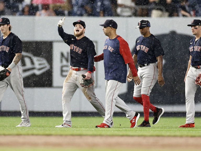 Yankees, MLB Issue Lifetime Ban To Fan Who Hit Verdugo With Ball ...