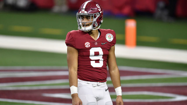 ARLINGTON, TEXAS - JANUARY 01: Bryce Young #9 of the Alabama Crimson Tide warms up before the College Football Playoff Semifinal at the Rose Bowl football game against the Notre Dame Fighting Irish at AT&T Stadium on January 01, 2021 in Arlington, Texas. The Alabama Crimson Tide defeated the Notre Dame Fighting Irish 31-14.