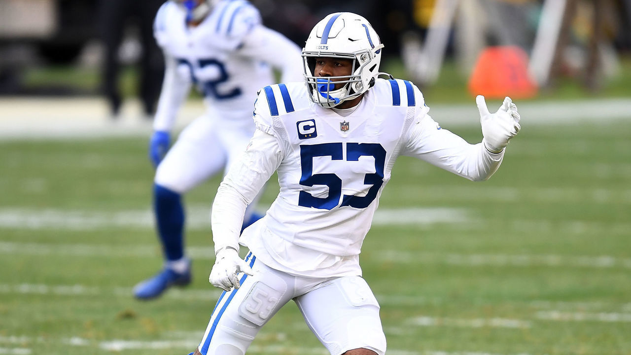 PITTSBURGH, PA - DECEMBER 27: Darius Leonard #53 of the Indianapolis Colts in action during the game against the Pittsburgh Steelers at Heinz Field on December 27, 2020 in Pittsburgh, Pennsylvania.