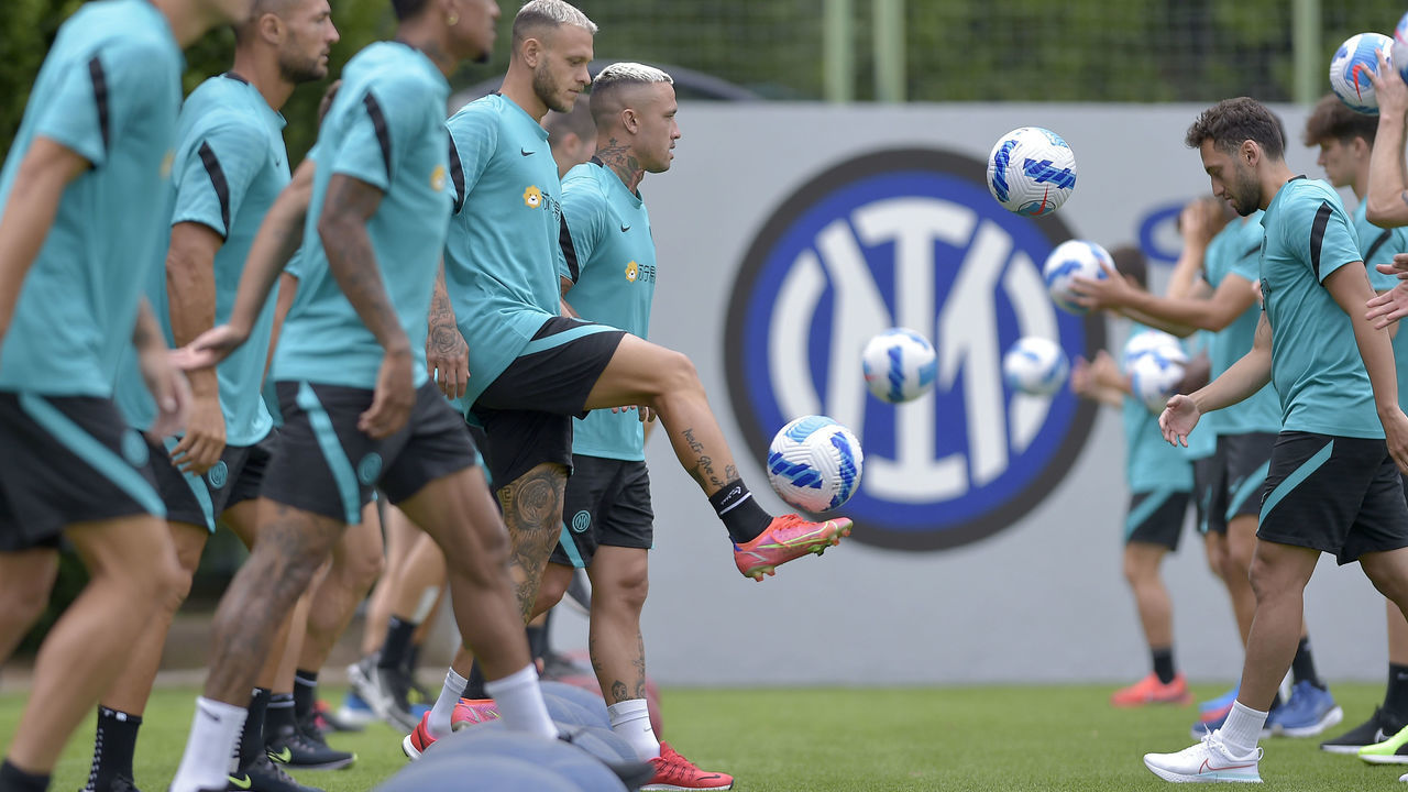 COMO, ITALY - JULY 15: Federico Dimarco of FC Internazionale trains during the FC Internazionale training session at the club's training ground Suning Training Center at Appiano Gentile on July 15, 2021 in Como, Italy.