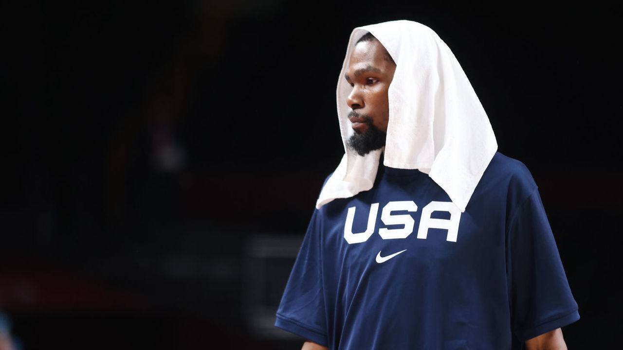 SAITAMA, JAPAN - JULY 25: Kevin Durant #7 of United States in action during the Men's Preliminary Round Group A game between France and United States on day two of the Tokyo 2020 Olympic Games at Saitama Super Arena on July 25, 2021 in Saitama, Japan.