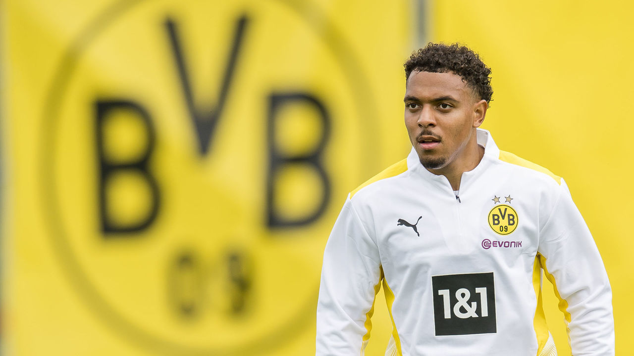 BAD RAGAZ, SWITZERLAND - JULY 27: Donyell Malen during a training session as part of the training camp on July 27, 2021 in Bad Ragaz, Switzerland.