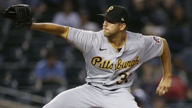 PHOENIX, ARIZONA - JULY 20: Starting pitcher Tyler Anderson #31 of the Pittsburgh Pirates throws against the Arizona Diamondbacks during the second inning of the MLB game at Chase Field on July 20, 2021 in Phoenix, Arizona.