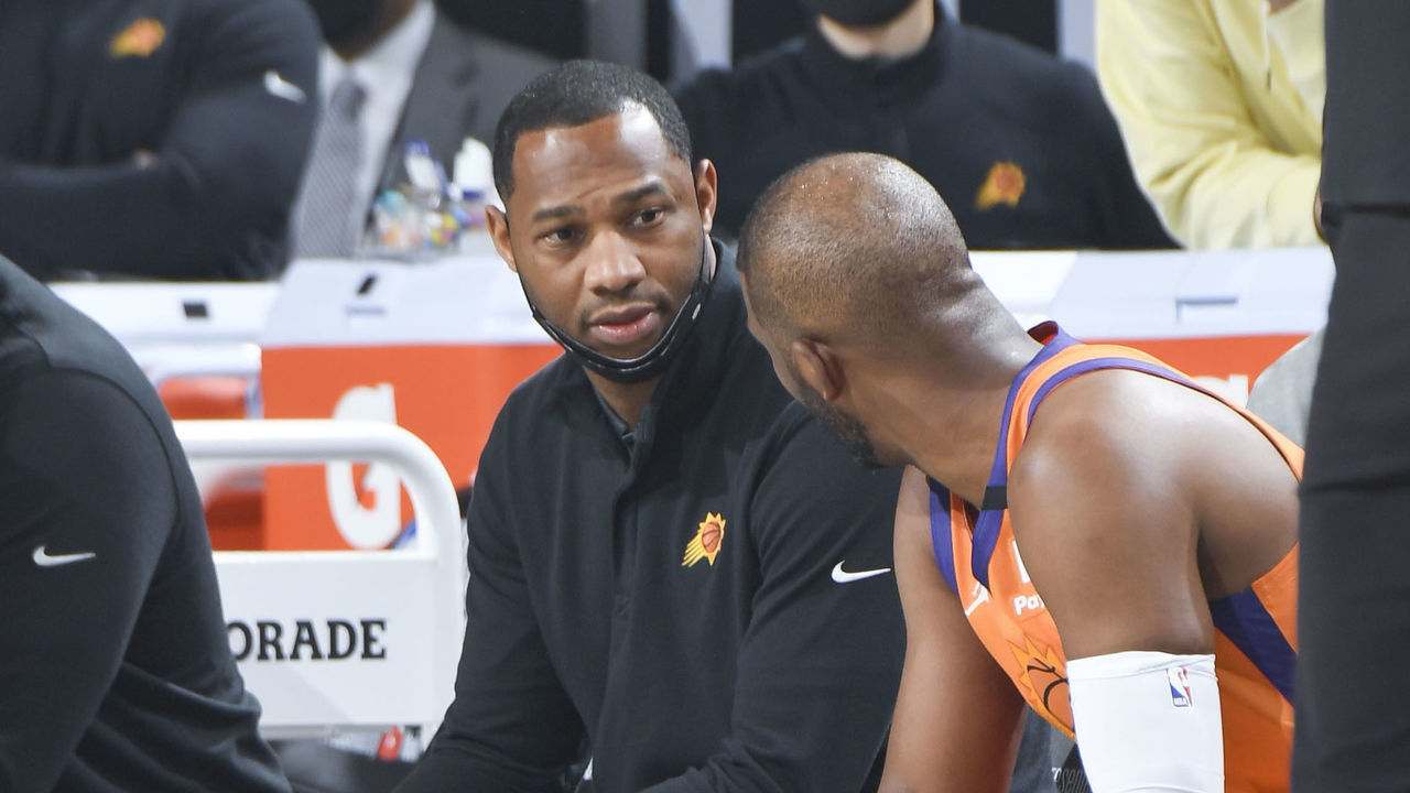 MILWAUKEE, WI - JULY 14: Assistant Coach Willie Green of the Phoenix Suns talks to Chris Paul #3 of the Phoenix Suns during the game against the Milwaukee Bucks during Game Four of the 2021 NBA Finals on July 14, 2021 at the Fiserv Forum Center in Milwaukee, Wisconsin. Mandatory Copyright Notice: Copyright 2021 NBAE .