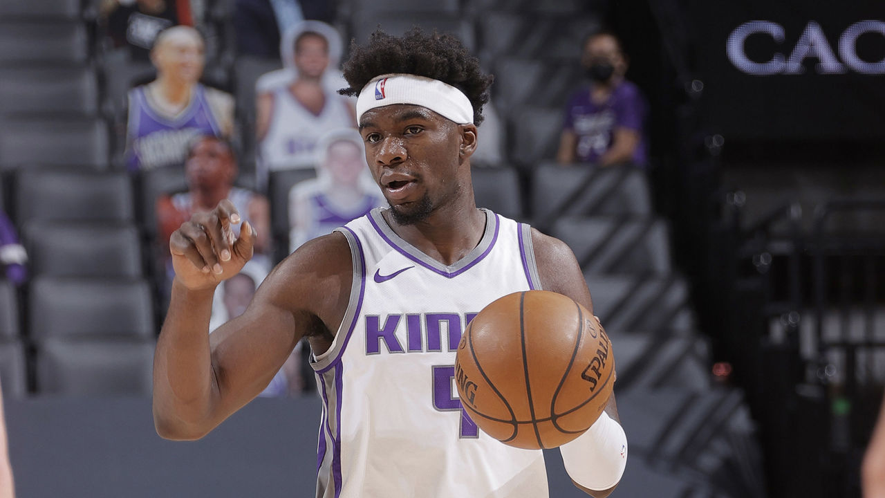SACRAMENTO, CA - MAY 9: Terence Davis #9 of the Sacramento Kings brings the ball up the court against the Oklahoma City Thunder on May 9, 2021 at Golden 1 Center in Sacramento, California. NOTE TO USER: User expressly acknowledges and agrees that, by downloading and or using this photograph, User is consenting to the terms and conditions of the Getty Images Agreement. Mandatory Copyright Notice: Copyright 2021 NBAE