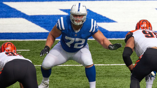 INDIANAPOLIS, IN - OCTOBER 18: Indianapolis Colts Offensive Tackle Braden Smith (72) in game action during a NFL game between the Indianapolis Colts and the Cincinnati Bengals on October 18, 2020, at Lucas Oil Stadium in Indianapolis, IN.