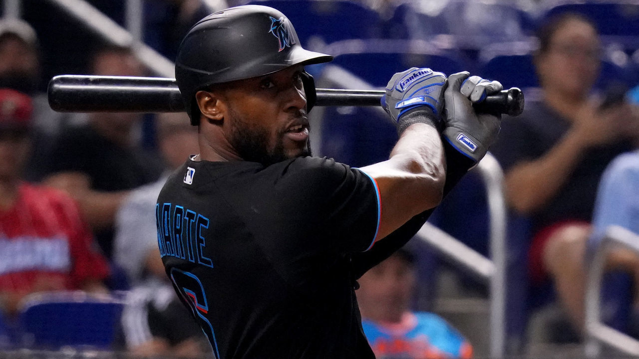 MIAMI, FLORIDA - JULY 23: Starling Marte #6 of the Miami Marlins bats against the San Diego Padres at loanDepot park on July 23, 2021 in Miami, Florida.