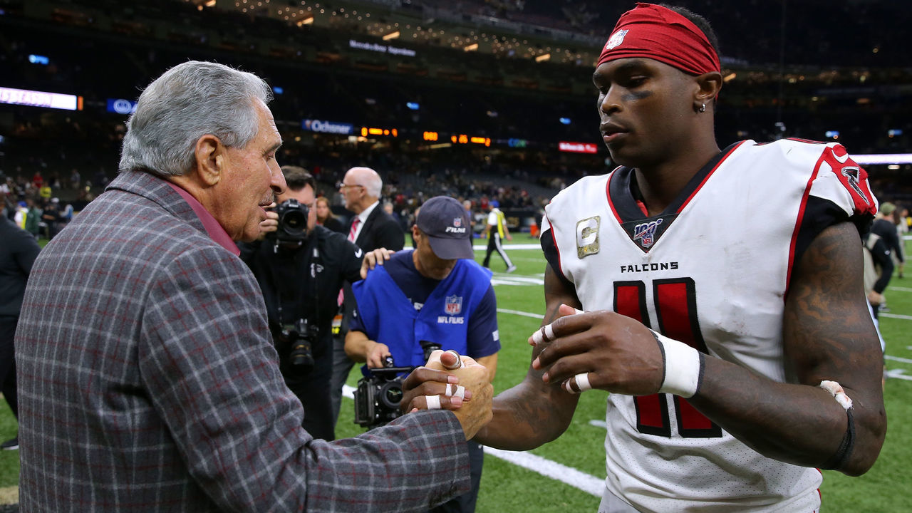 NEW ORLEANS, LOUISIANA - NOVEMBER 10: Julio Jones #11 of the Atlanta Falcons and owner Arthur Blank talk after a game against the New Orleans Saints at the Mercedes Benz Superdome on November 10, 2019 in New Orleans, Louisiana. The Falcons won 26-9.