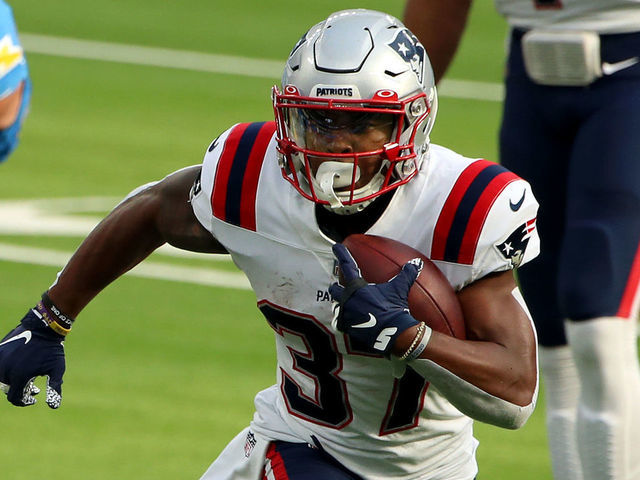 INGLEWOOD, CALIFORNIA - DECEMBER 06: Damien Harris #37 of the New England Patriots runs the ball during the first half against the Los Angeles Chargers at SoFi Stadium on December 06, 2020 in Inglewood, California.