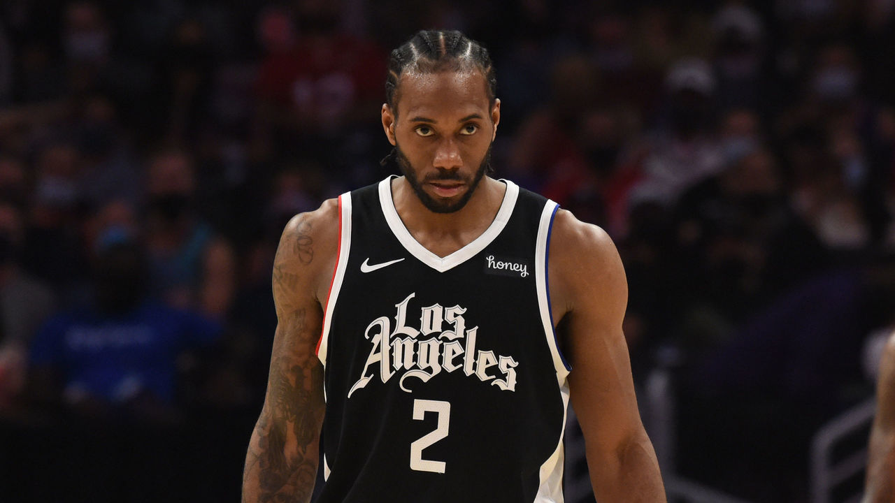 LOS ANGELES, CA - JUNE 12: Kawhi Leonard #2 of the LA Clippers looks on during Round 2, Game 3 of the 2021 NBA Playoffs on June 12, 2021 at STAPLES Center in Los Angeles, California. NOTE TO USER: User expressly acknowledges and agrees that, by downloading and/or using this Photograph, user is consenting to the terms and conditions of the Getty Images License Agreement. Mandatory Copyright Notice: Copyright 2021 NBAE
