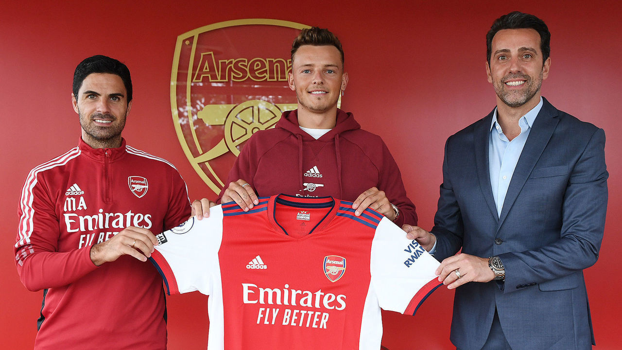 ST ALBANS, ENGLAND - JULY 30: Arsenal manager Mikel Arteta and Director of Football Edu with new signing Ben White at London Colney on July 30, 2021 in St Albans, England.