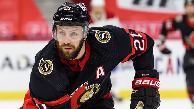 OTTAWA, ON - FEBRUARY 21: Ottawa Senators Center Derek Stepan (21) skates during the third period of the NHL game between the Ottawa Senators and the Montreal Canadiens on February 21, 2021 at the Canadian Tire Centre in Ottawa, Ontario, Canada.