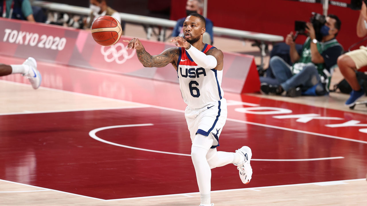 TOKYO, JAPAN - JULY 31: Damian Lillard #6 of the USA Men's National Team passes the ball during the game against the Czech Republic Men's National Team during the 2020 Tokyo Olympics on July 31, 2021 at the Super Saitama Arena in Tokyo, Japan. Mandatory Copyright Notice: Copyright 2021 NBAE