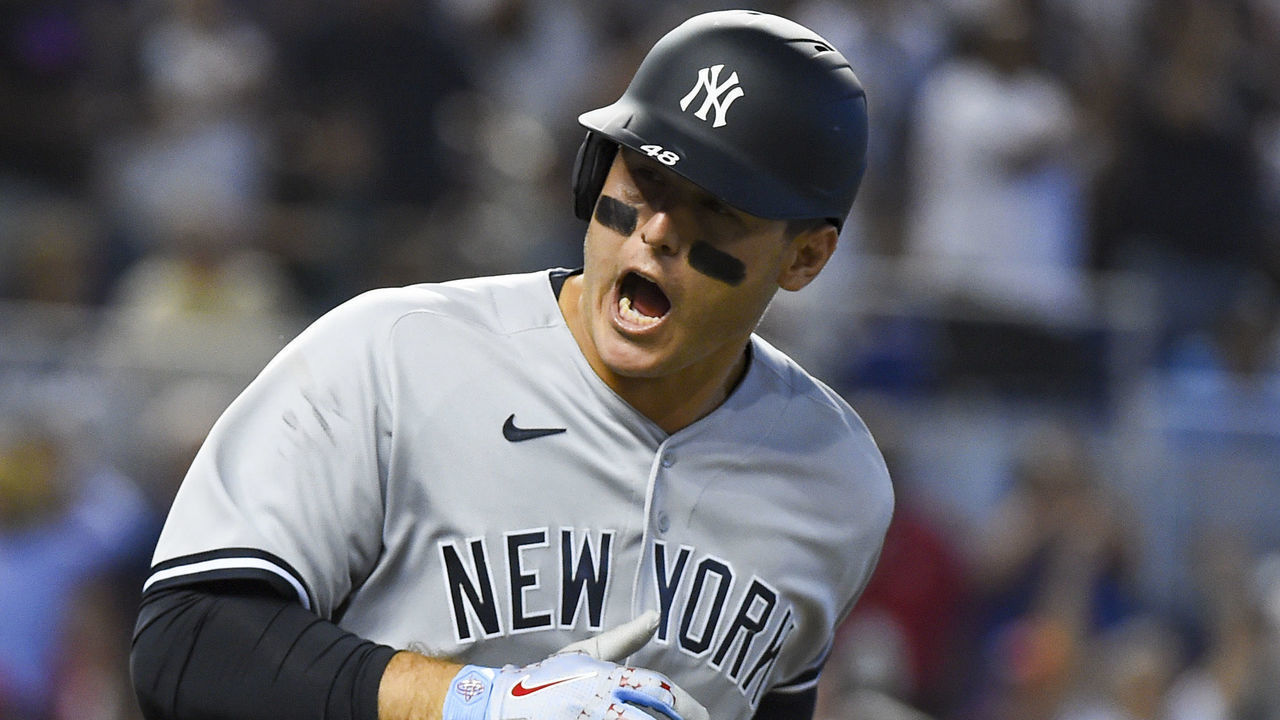 MIAMI, FL - AUGUST 01: Anthony Rizzo #48 of the New York Yankees reacts towards the bench after hitting an RBI single in the eighth inning against the Miami Marlins at loanDepot park on August 1, 2021 in Miami, Florida.