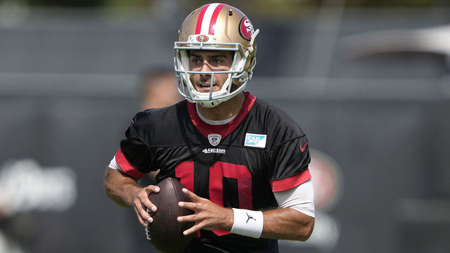 SANTA CLARA, CALIFORNIA - JULY 28: Jimmy Garoppolo #10 of the San Francisco 49ers works out during training camp at SAP Performance Facility on July 28, 2021 in Santa Clara, California.