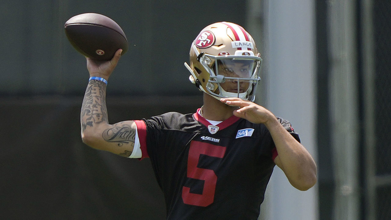 SANTA CLARA, CALIFORNIA - MAY 14: Trey Lance #5 of the San Francisco 49ers works out during an OTA rookie mini camp at Levi Stadium on May 14, 2021 in Santa Clara, California.