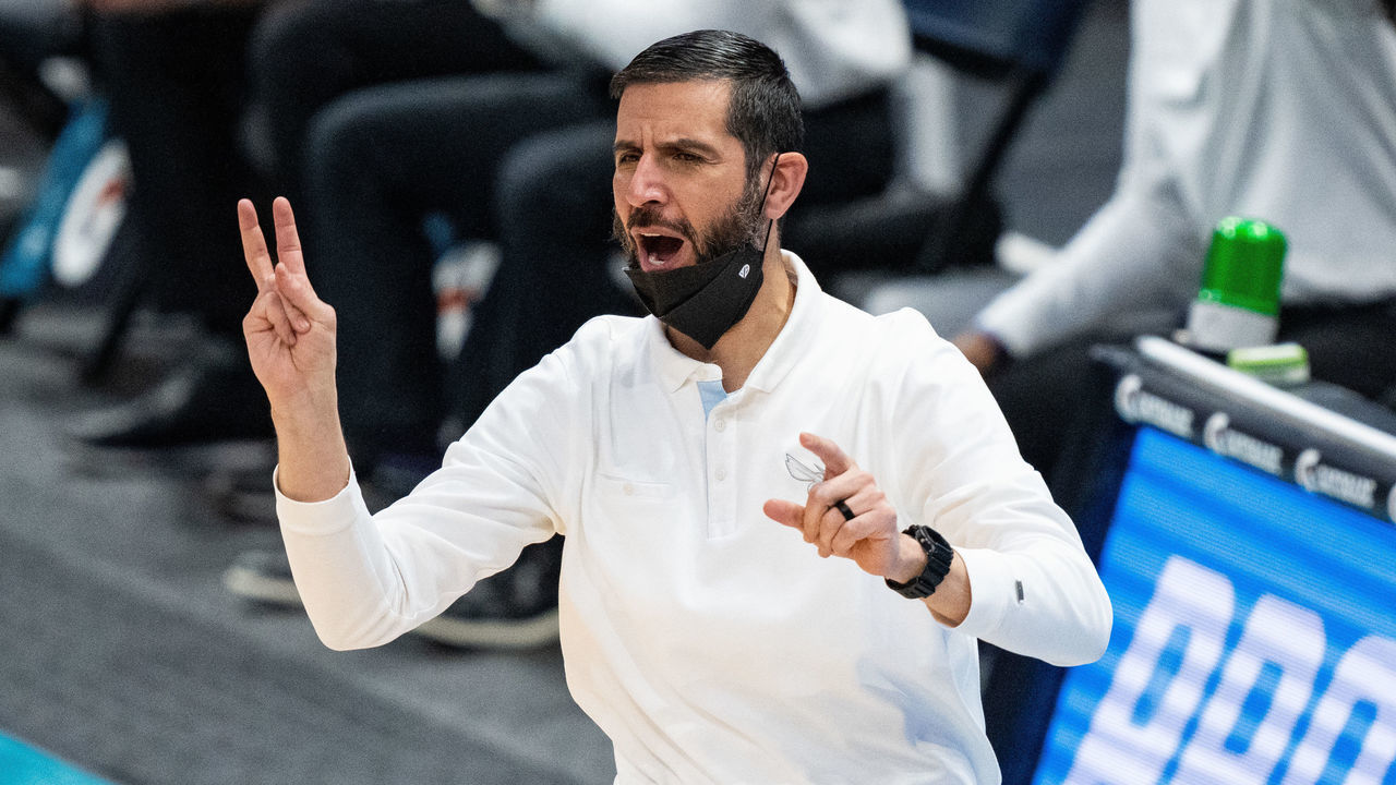 CHARLOTTE, NORTH CAROLINA - MAY 02: Charlotte Hornets head coach James Borrego directs a play during their game against the Miami Heat at Spectrum Center on May 02, 2021 in Charlotte, North Carolina.