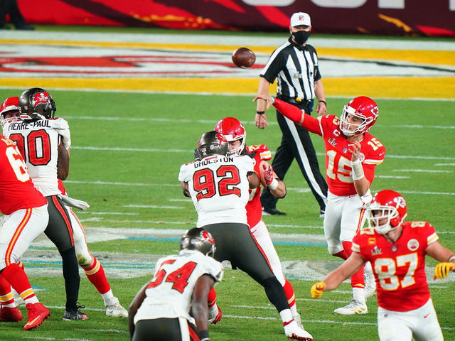 Kansas City Chiefs or Tampa Bay Buccaneers Super Bowl LV Predictions -  Sports Illustrated