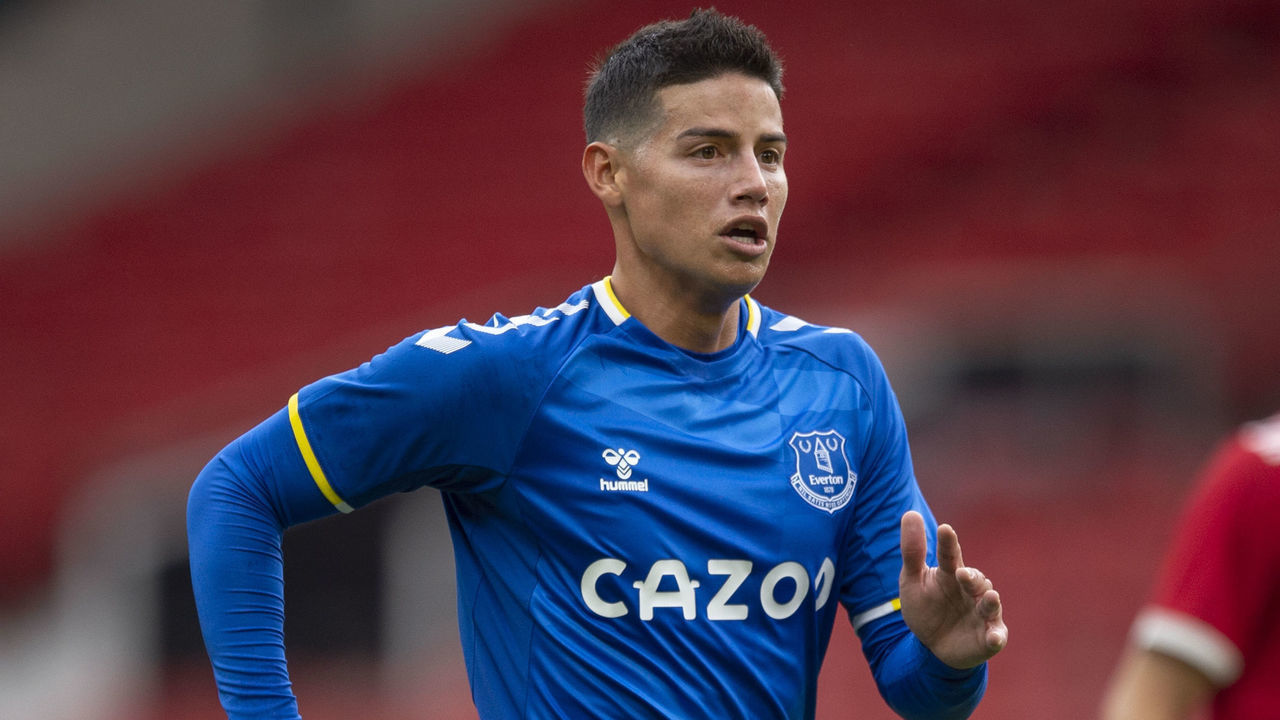 MANCHESTER, ENGLAND - AUGUST 07: James Rodriguez of Everton during the pre-season friendly match between Manchester United and Everton at Old Trafford on August 7, 2021 in Manchester, England.