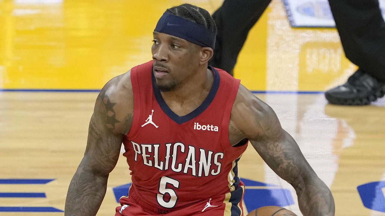 SAN FRANCISCO, CALIFORNIA - MAY 14: Eric Bledsoe #5 of the New Orleans Pelicans dribbles the ball against the Golden State Warriors during the second half of an NBA basketball game at Chase Center on May 14, 2021 in San Francisco, California.