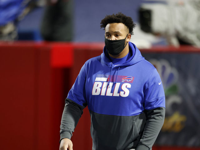 Bills' Dawkins says he was hospitalized for 4 days with COVID-19