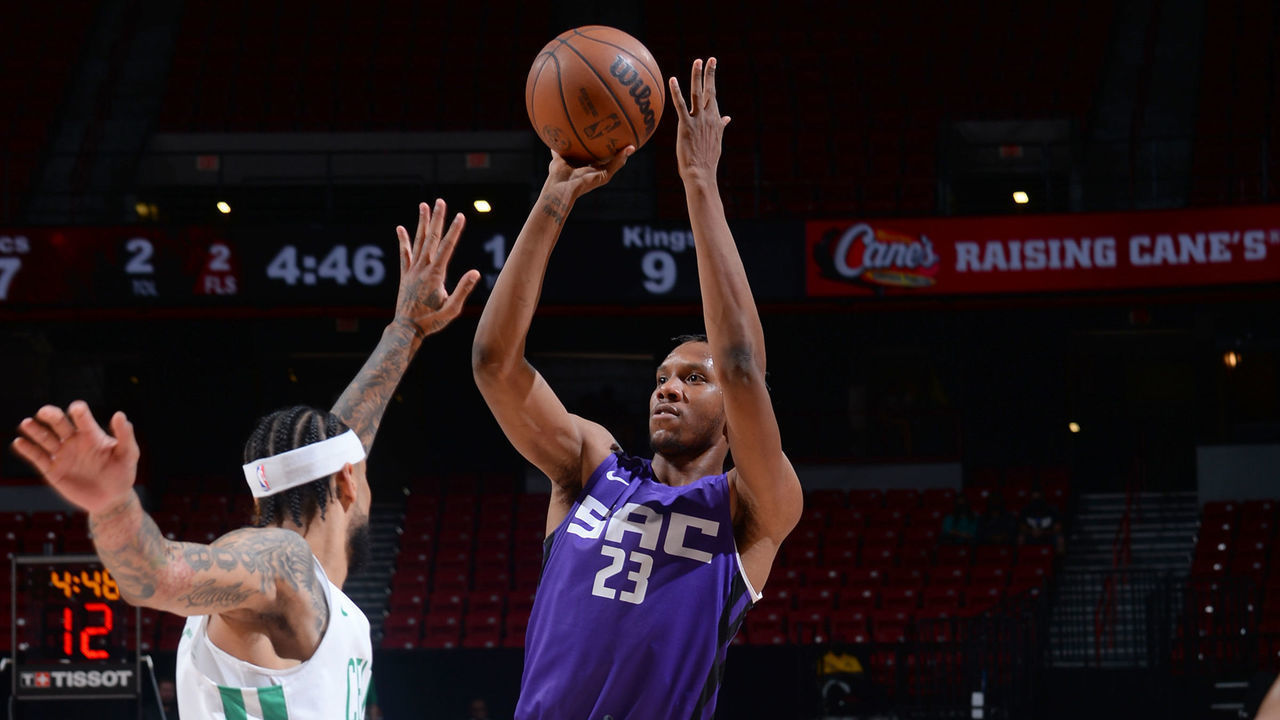 LAS VEGAS, NV - AUGUST 17: Louis King #23 of the Sacramento Kings shoots the ball against the Boston Celtics during the 2021 Las Vegas Summer League Championship Game on August 17, 2021 at the Thomas & Mack Center in Las Vegas, Nevada. Mandatory Copyright Notice: Copyright 2021 NBAE