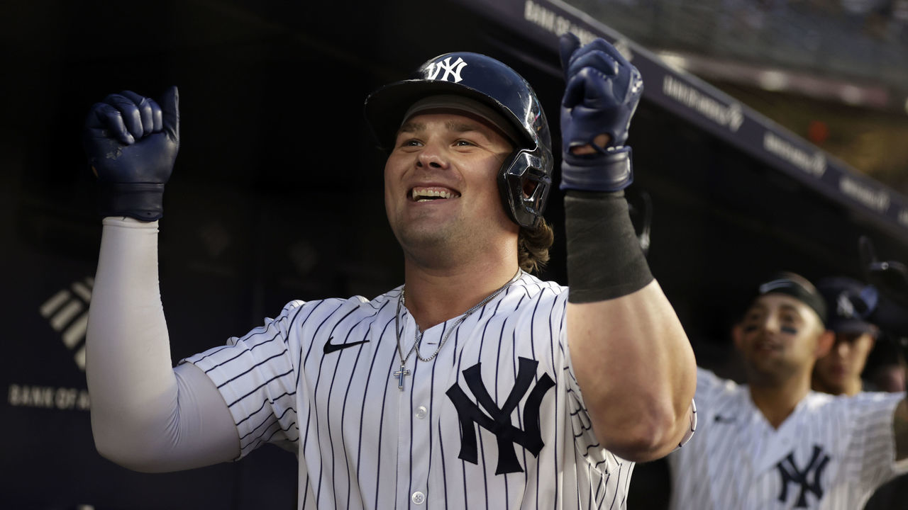 NEW YORK, NY - AUGUST 17: Luke Voit #59 of the New York Yankees celebrates hitting a home run against the Boston Red Sox in the second inning during game two of a doubleheader at Yankee Stadium on August 17, 2021 in New York City.