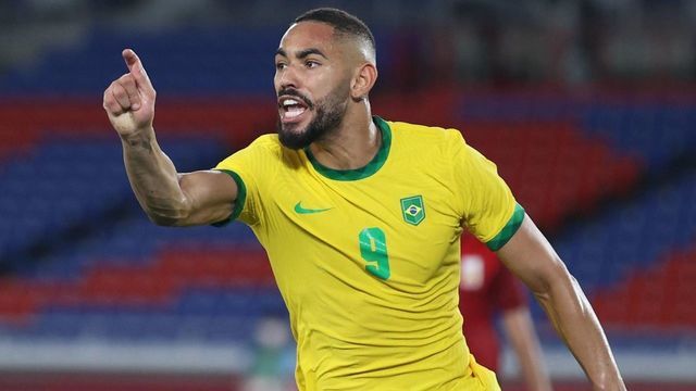 Matheus Cunha of Brazil celebrates after scoring a goal during the men's football final between Brazil and Spain at the Tokyo 2020 Olympic Games in Yokohama, Japan, Aug. 7, 2021.